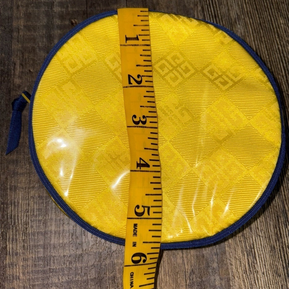 Amarige de Givenchy Yellow Navy Cosmetic Travel Pouch Round Zip Bag - Picture 7 of 8